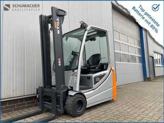 Gabelstapler gebraucht STILL RX20-20L | Batterie 85% ELEKTRO DREIRADFRONTSTAPLER (13064554) backdrop